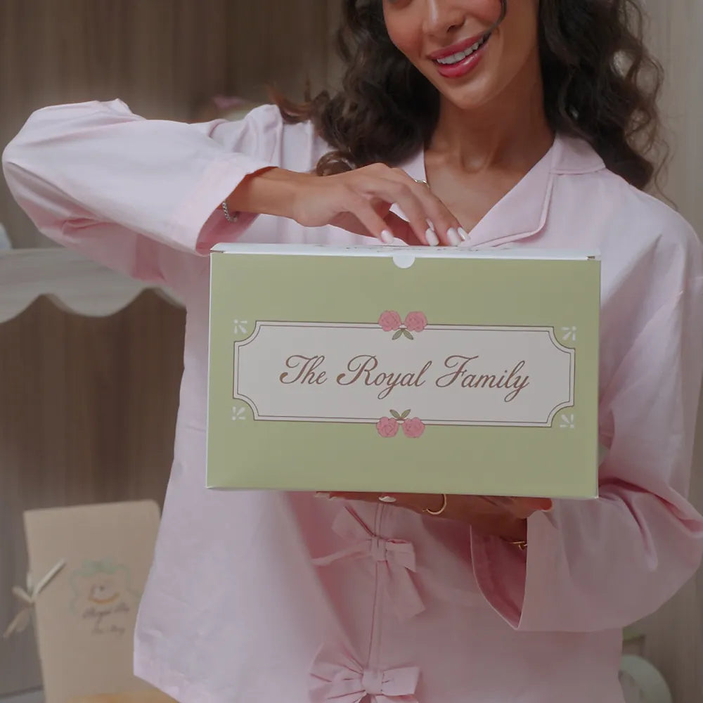 The Royal Family gift box